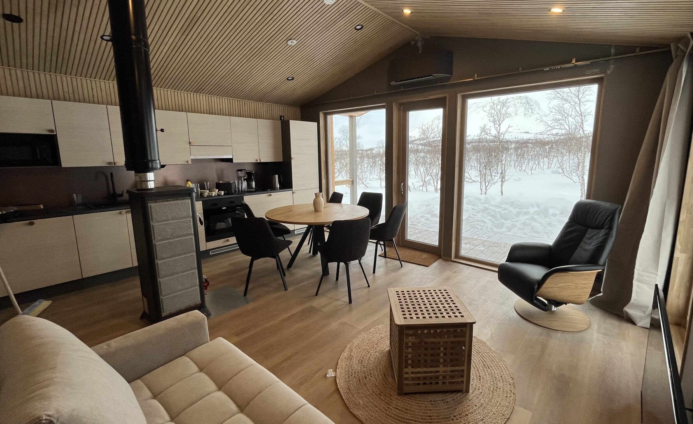 LuoVillaksen mökit rakennetaan vankalla ammattitaidolla